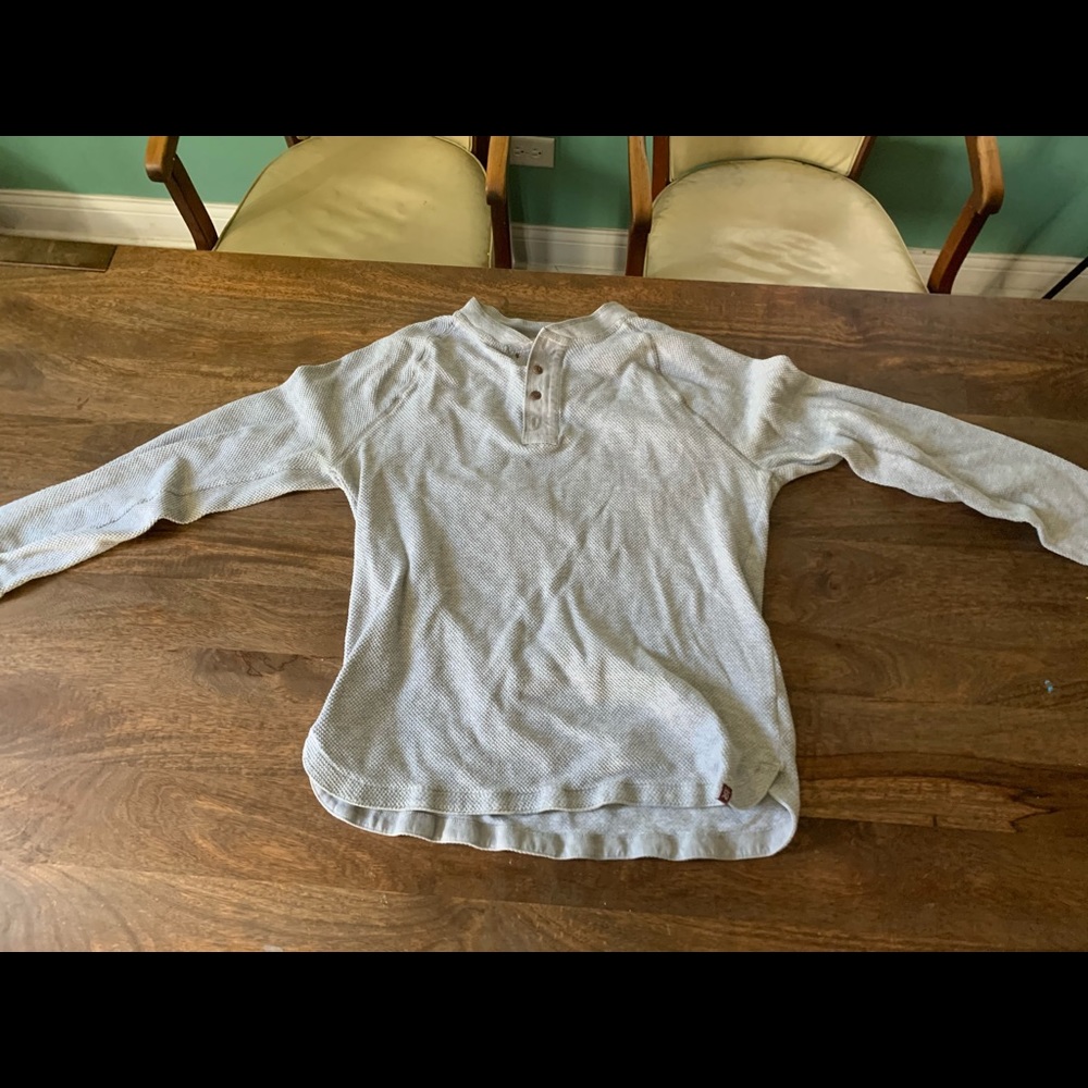 Banana Republic Waffle knit Henley. Large. Gray.